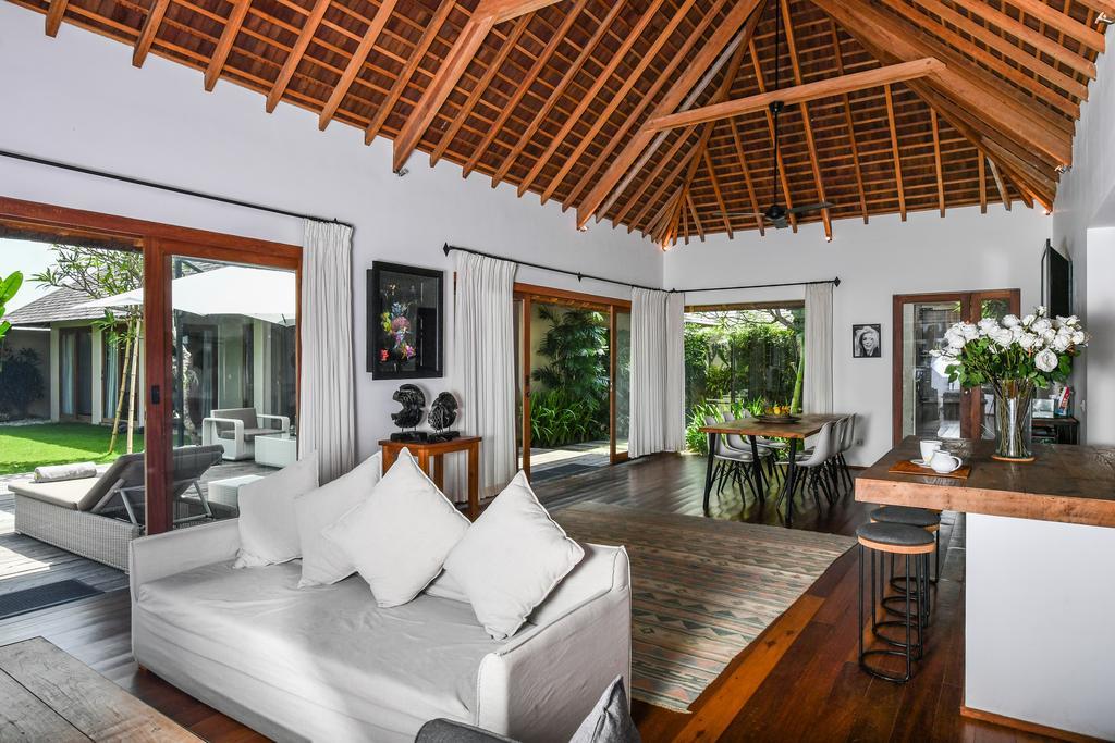Villa Lala Kuta  Exterior photo