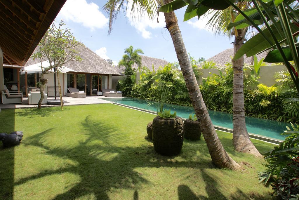 Villa Lala Kuta  Exterior photo