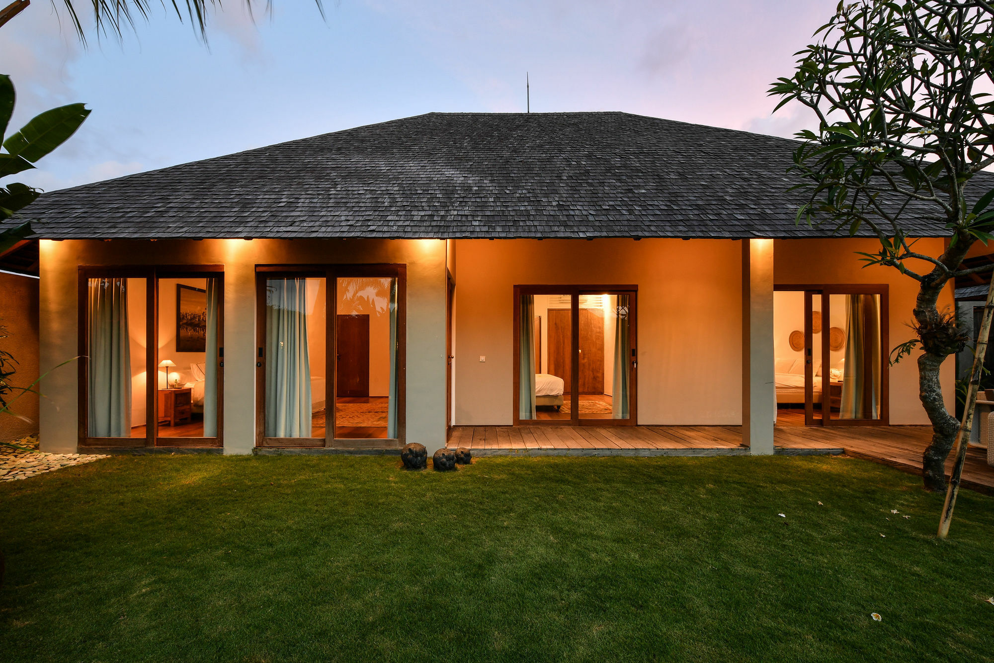 Villa Lala Kuta  Exterior photo