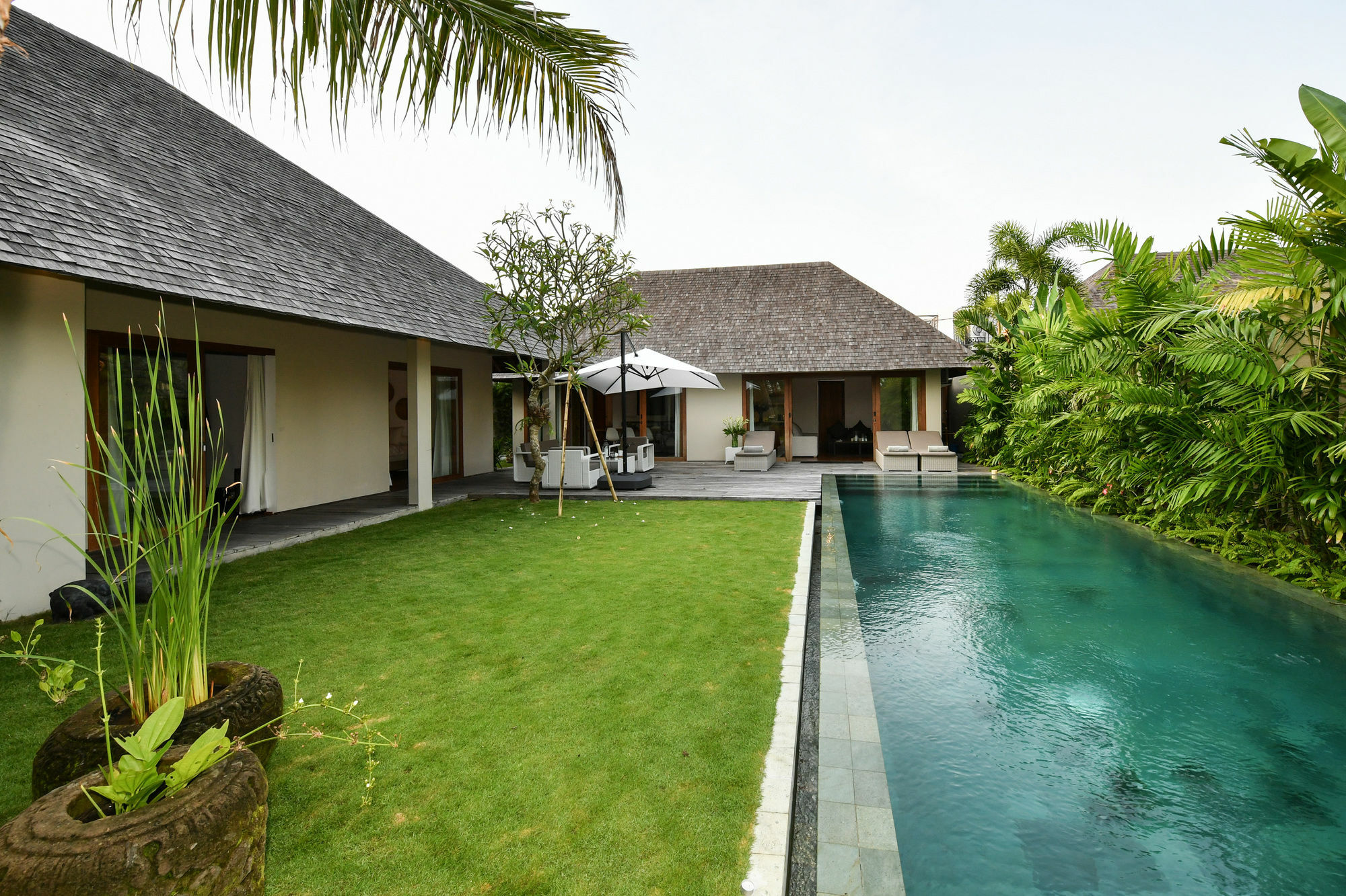 Villa Lala Kuta  Exterior photo